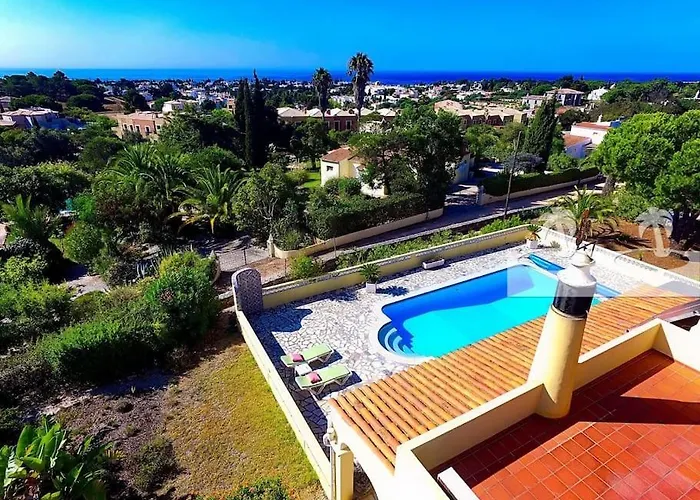 Villa Peaceful With Sea View Close To *