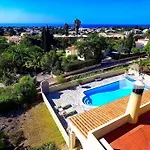 Villa Peaceful With Sea View Close To *