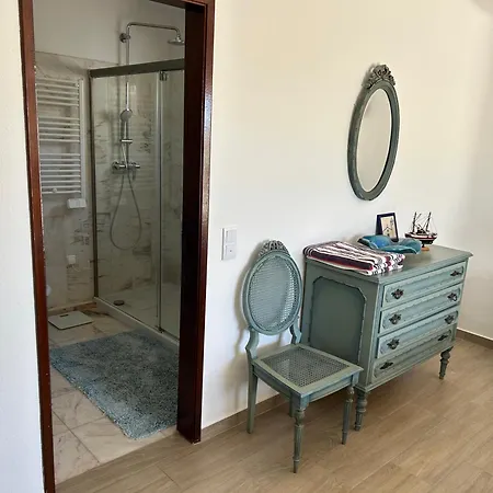 Villa Peaceful With Sea View Close To *